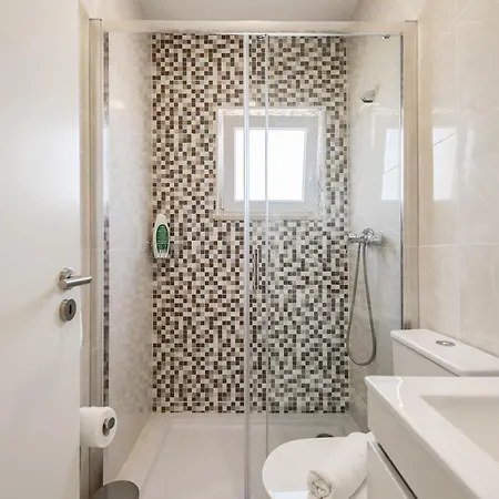 Sao Goncalinho Alegria By Sweet * אבאירו