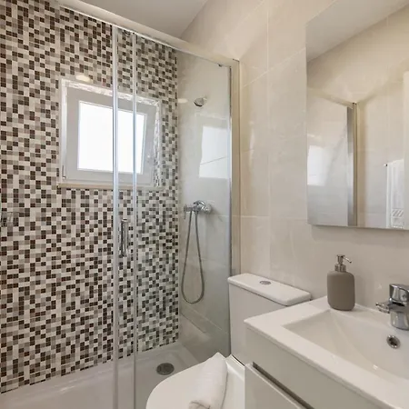 Sao Goncalinho Alegria By Sweet אבאירו